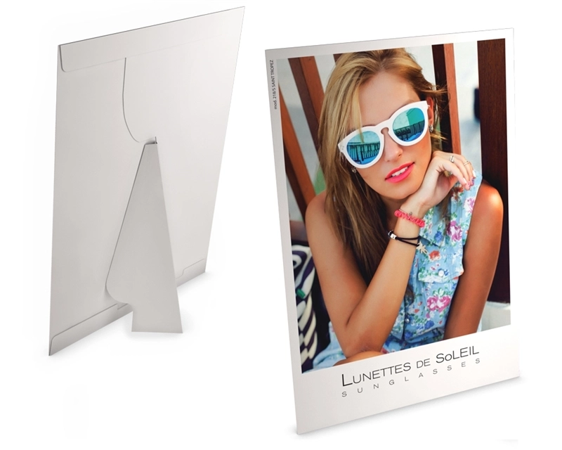 1063_Cartello-Vetrina-Fronte-Retro_cov-1x1-youpackaging.webp